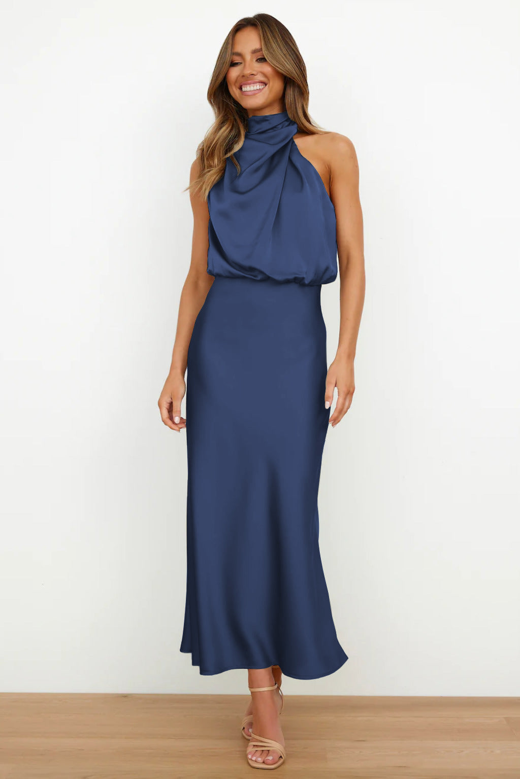 Emma - Dame Elegant Halterneck Maxi Kjole